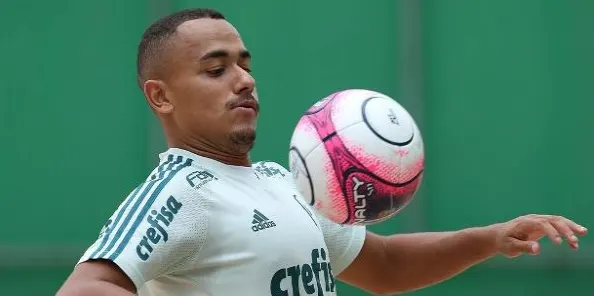 Atlético-MG terá que pagar R$ 14,75 mi ao Palmeiras para adquirir Papagaio