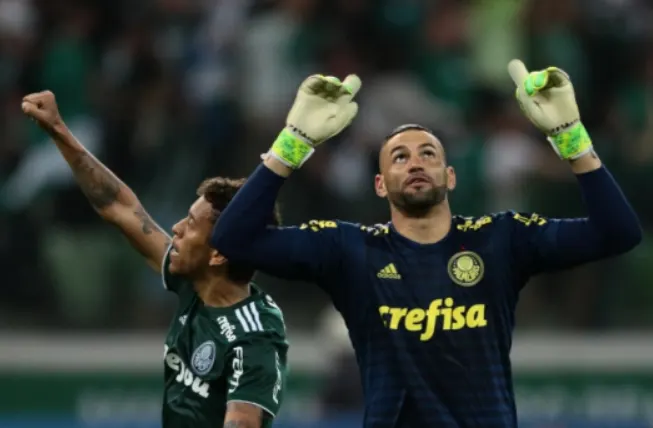 Ascensão de Weverton emperra renovações de Prass e Jailson