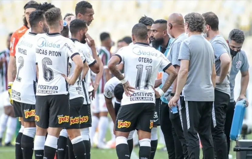 Derrota mostra que problemas do Corinthians vão além do treinador