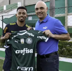 Com Gabriel Jesus, Seleção Brasileira treina na Academia de Futebol