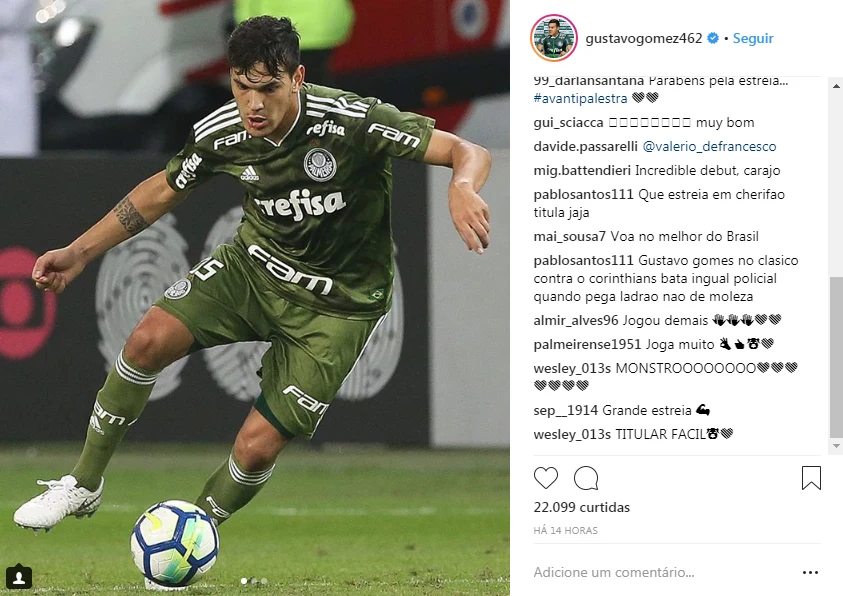 Torcida alviverde enche rede social de Gustavo Gómez com elogios