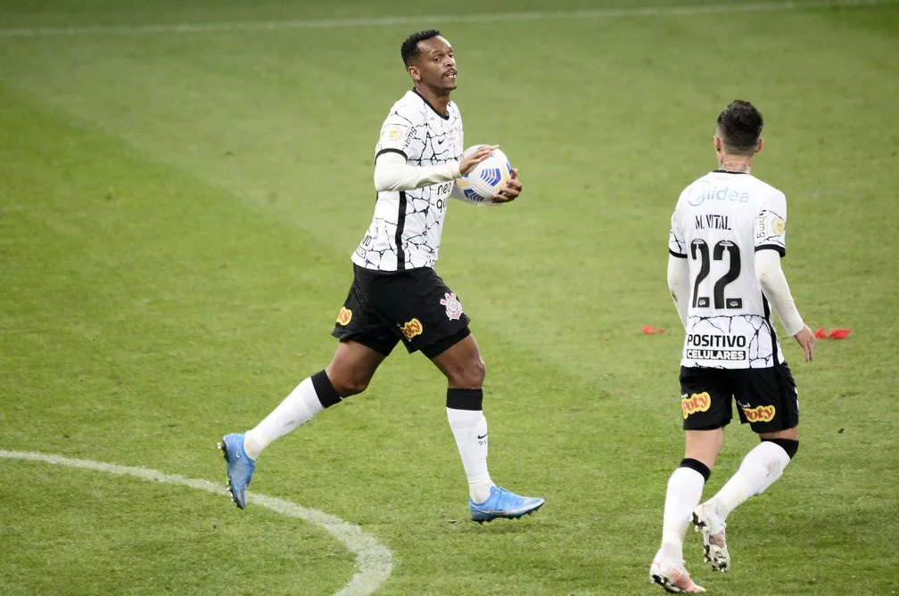 Artilheiro da Arena, Jô lembra de quando o Corinthians não tinha estádio: 