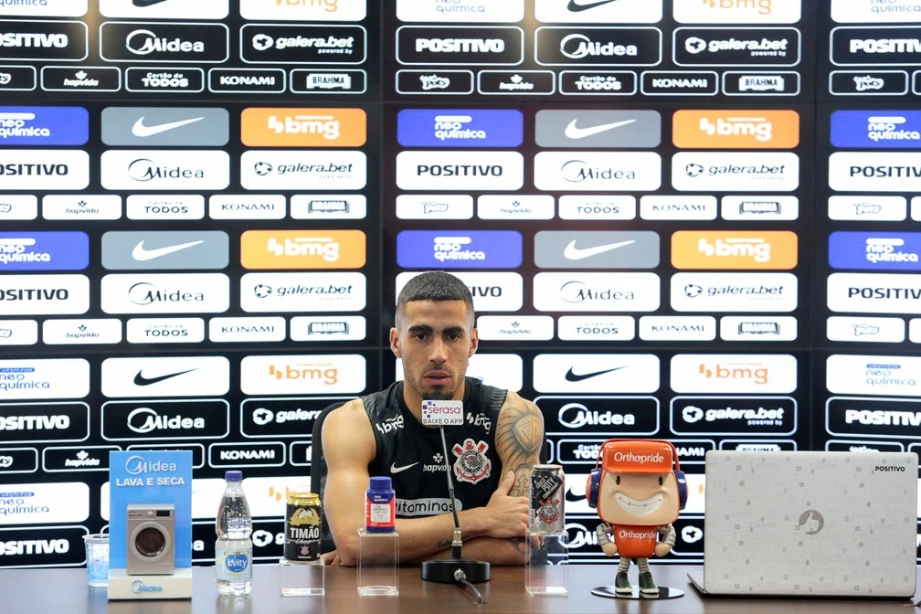 Gabriel vê Corinthians 