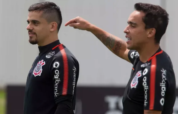 Com retorno de Fagner, Corinthians define relacionados para enfrentar o Grêmio