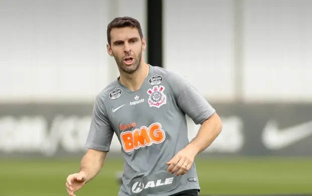 Julgamento de Jô volta a colocar pressão para o retorno de Boselli no Corinthians