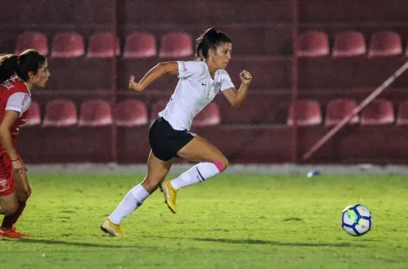 No Pacaembu, Corinthians espera noite histórica do futebol feminino diante do Iranduba-AM