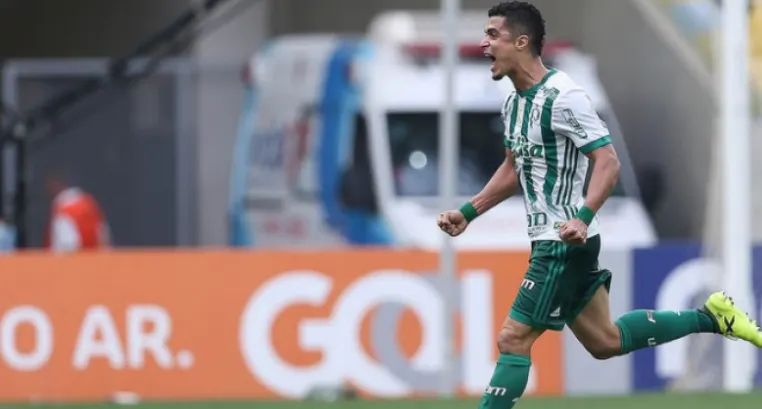 Agora do outro lado, Egídio marcou na última vitória do Palmeiras sobre o Fluminense no Maracanã