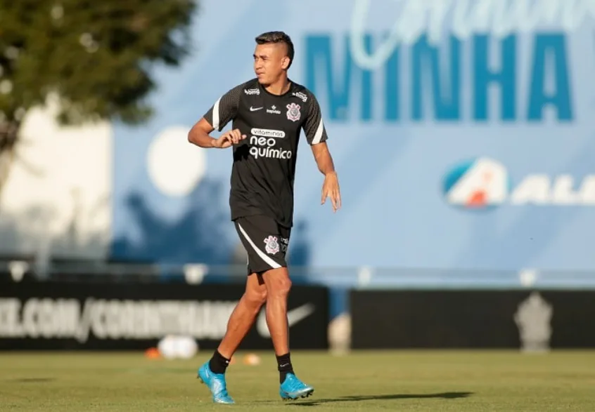 Quitado! Corinthians paga última parcela e garante Cantillo em definitivo