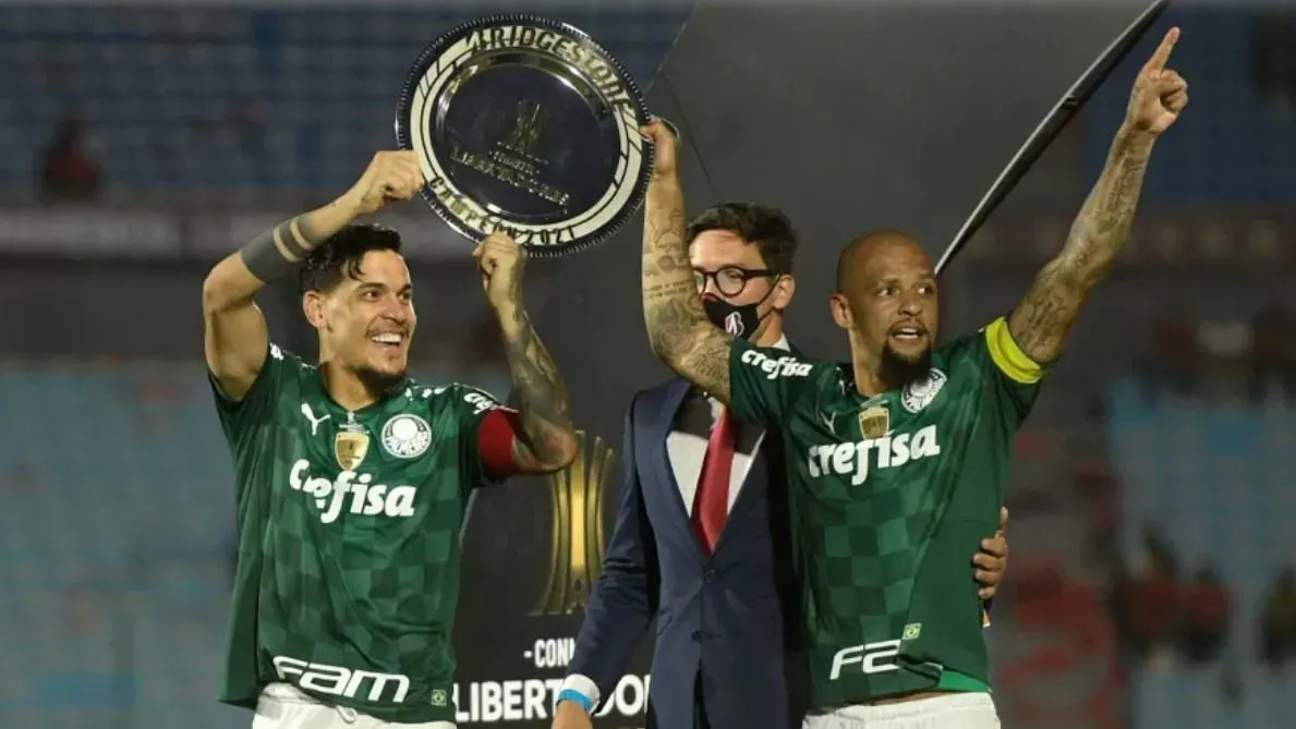 Tri da Libertadores faz Crefisa superar Parmalat em títulos pelo Palmeiras