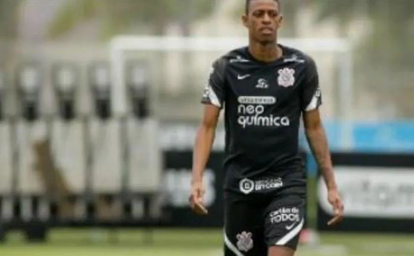 Robson Bambu é relacionado para o jogo pela 1ª vez no Corinthians; Gil, Fágner e Jô são poupados