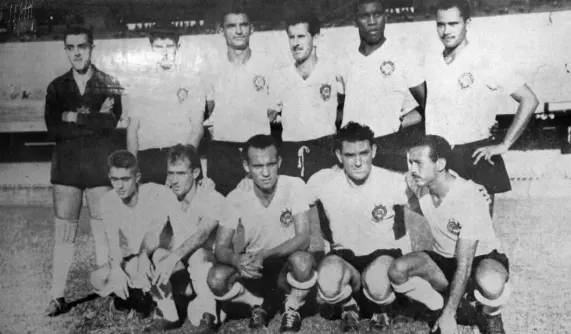 Há 61 anos, Corinthians vencia o Barcelona no Camp Nou em jogo com oito gols