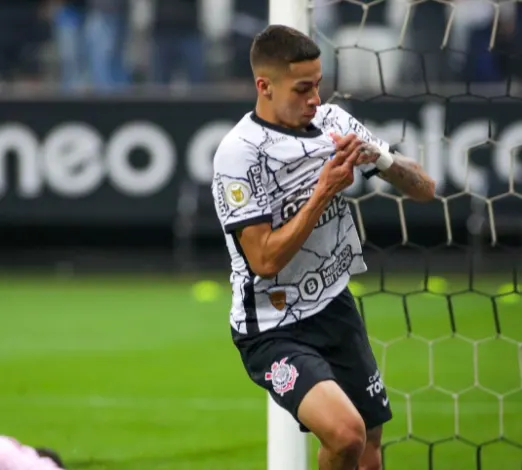 Corinthians vence terceira em casa e impulsiona aproveitamento como mandante