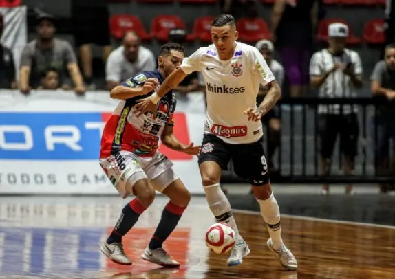 Corinthians encara o Tubarão pela Liga Nacional de Futsal (LNF)