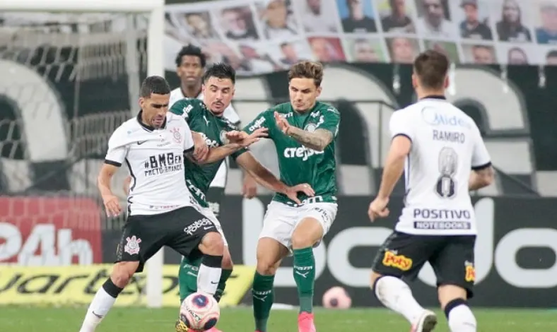 Jogadores do Corinthians classificam primeiro jogo da final como 