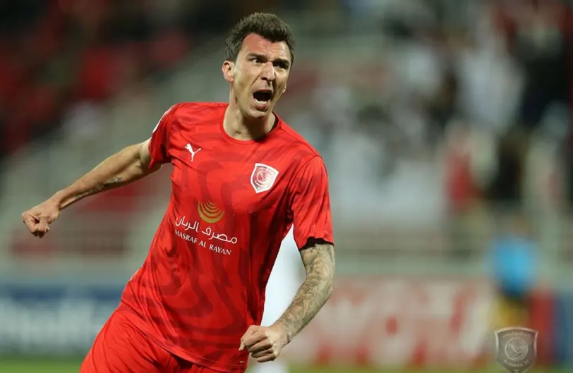 Al Duhail rescinde com Mandzukic e abre espaço para Dudu