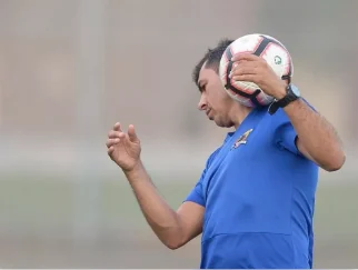 Em entrevista à TV saudita, Carille fala do Corinthians: 