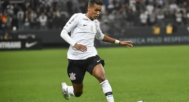 [VÍDEO] Lances de Pedrinho com a camisa do Corinthians