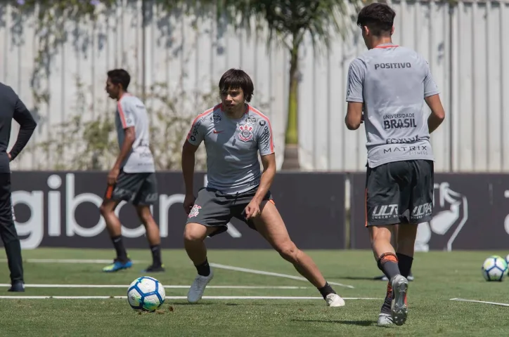 Direto do CT: Jair Ventura comanda trabalho técnico