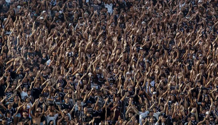 Corinthians prepara lançamento de novo uniforme em homenagem ao primeiro Brasileirão do clube