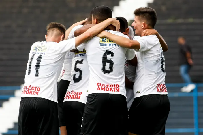 Corinthians se prepara para a estreia na Copa Internacional Sub-20