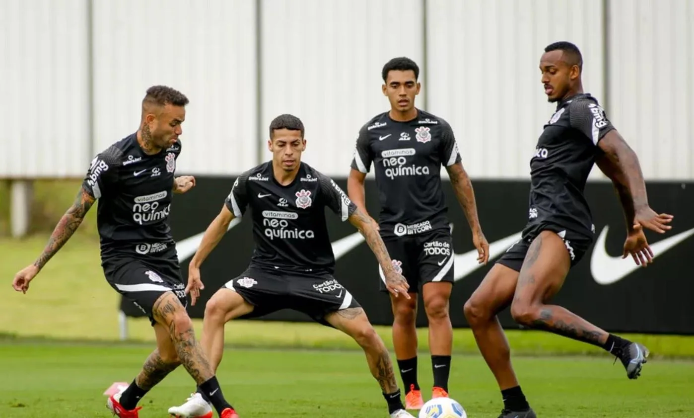 Veja provável escalação do Corinthians: Cantillo desfalca treino, e Piton vira dúvida