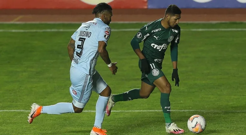 Eleito o melhor em campo, Rony entra na lista dos maiores dribladores da Libertadores