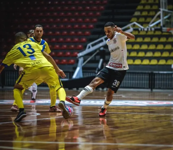 Corinthians empata com Guarujá pelo Campeonato Paulista de futsal