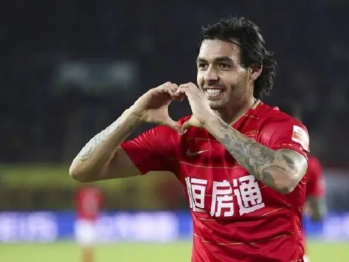 Presente de Natal do Verdão? Goulart atua em quase 1 gol por jogo na China