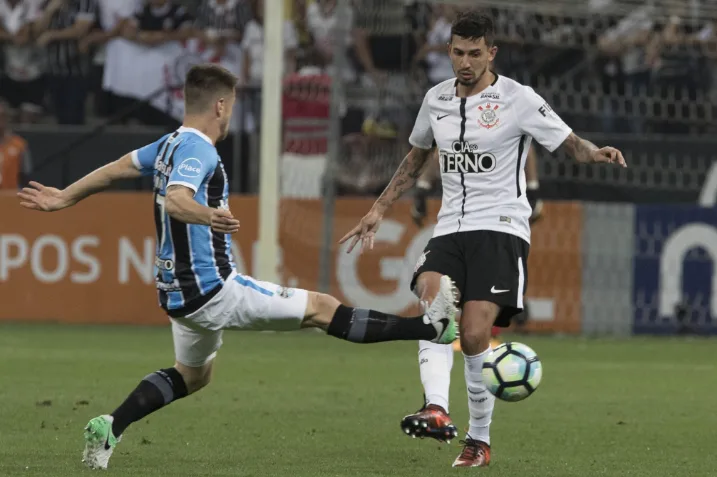 Pelo Campeonato Brasileiro, Timão encara o Grêmio na Arena Corinthians