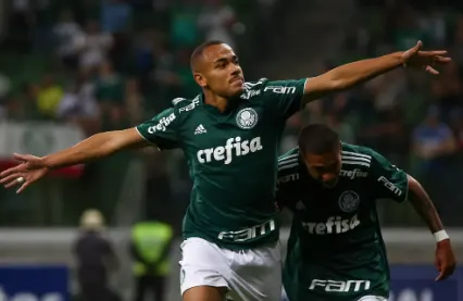 Palmeiras aguarda propostas do exterior por Papagaio, artilheiro do sub-20