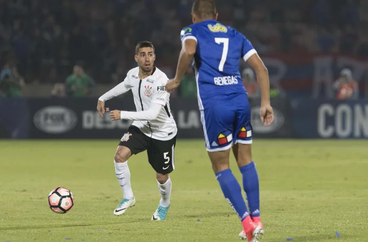 No Chile, Corinthians enfrenta o Colo-Colo pelas oitavas de final da Libertadores