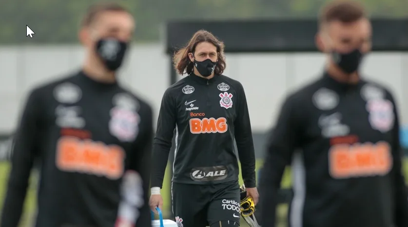 Goleiro Cássio projeta retomada do Corinthians ao Paulista com disputa de Dérbi