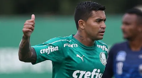  Palmeiras pode ver nova proposta por Dudu; clube não aceita liberar por menos de R$ 127 mi