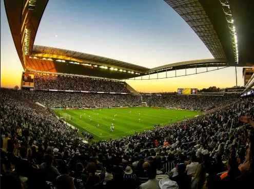 Com 50% de desconto para mulheres, ingressos de Corinthians x Oeste estão à venda para todos os sócios do Fiel Torcedor