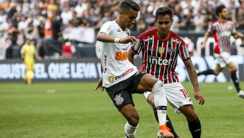 Quem é a maior vítima do Corinthians em Itaquera? E o maior carrasco?