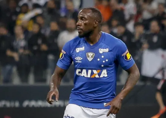 SÓ FALTA ASSINAR! Corinthians acerta empréstimo de Manoel com Cruzeiro