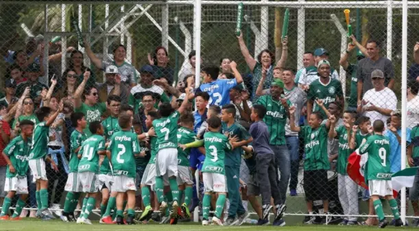 Palmeiras confirma vagas e vai a todas as finais do Paulista no base