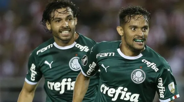 Palmeiras tem elenco quase 15 vezes mais caro do que rival peruano da Libertadores