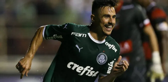 Vai ficar no Palmeiras? Especulado no Grêmio, Willian avalia planos para o futuro