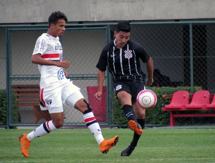 Corinthians é derrotado de virada diante do São Paulo pelo Paulistão Sub-20