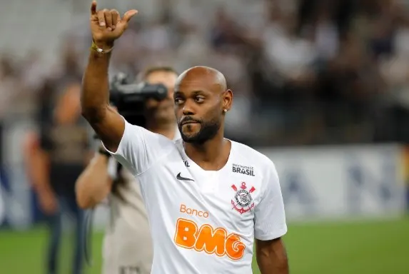 GOOOOOOOLL!!  Vagner Love  faz o segundo para o Timão