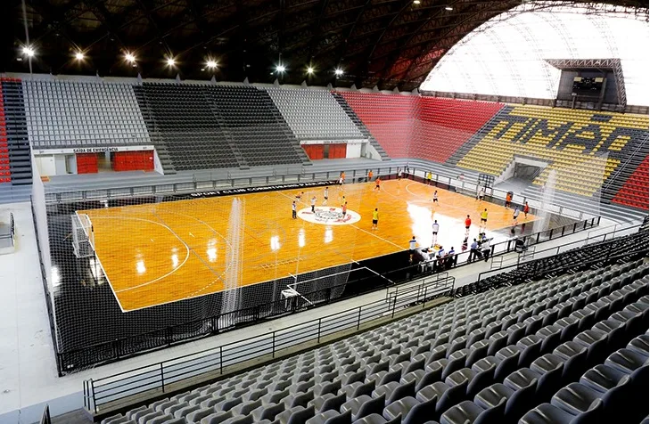 Em desafio de modalidades, Futsal e Futebol Americano se reúnem no Parque São Jorge