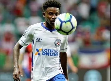 Bahia rejeita oferta do Corinthians por Ramires