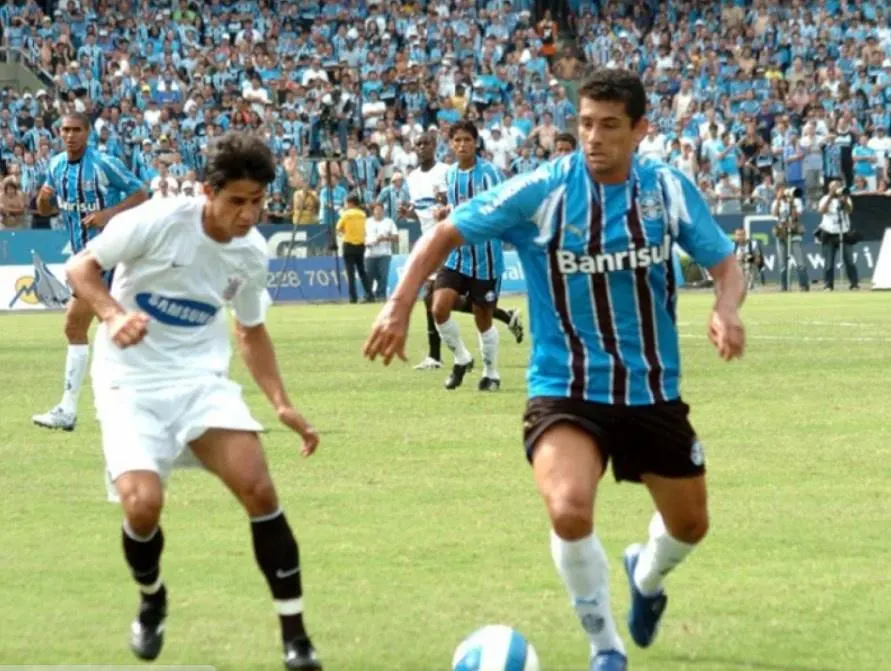 É guerra! Declarações, histórico e provocações ditam clima tenso para Corinthians e Grêmio