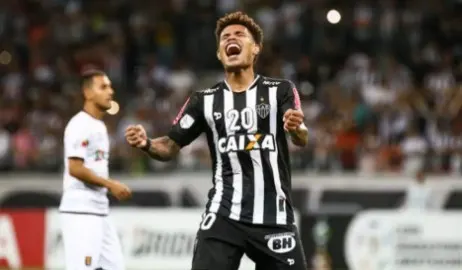 Com 'características do Corinthians', Júnior Urso tem chegada valorizada