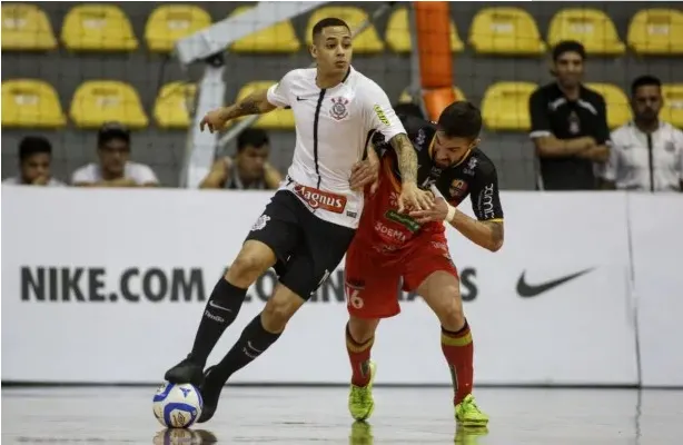 Corinthians goleia Indaiatuba pela Liga Paulista de Futsal