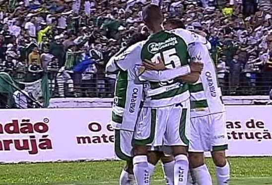 Com gol olímpico, Palmeiras caiu para o Guarani em último jogo no Brinco