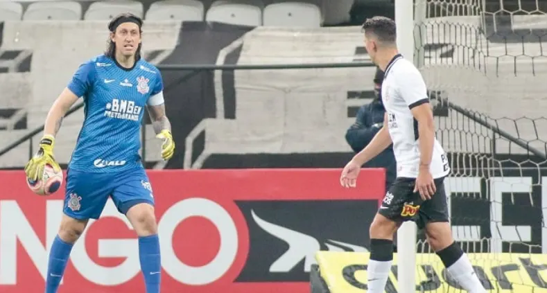 Corinthians completa cinco jogos sem sofrer gols e ainda busca equilíbrio