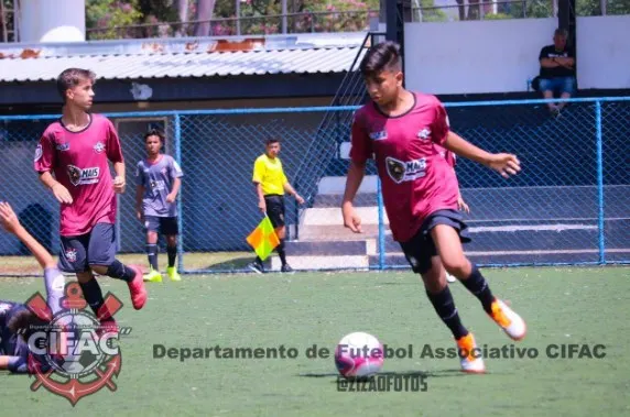 Sub-09, Sub-11, Sub-13, Sub-15 e Sub-17 entram em campo pelo Campeonato Interno do Futebol do Cifac