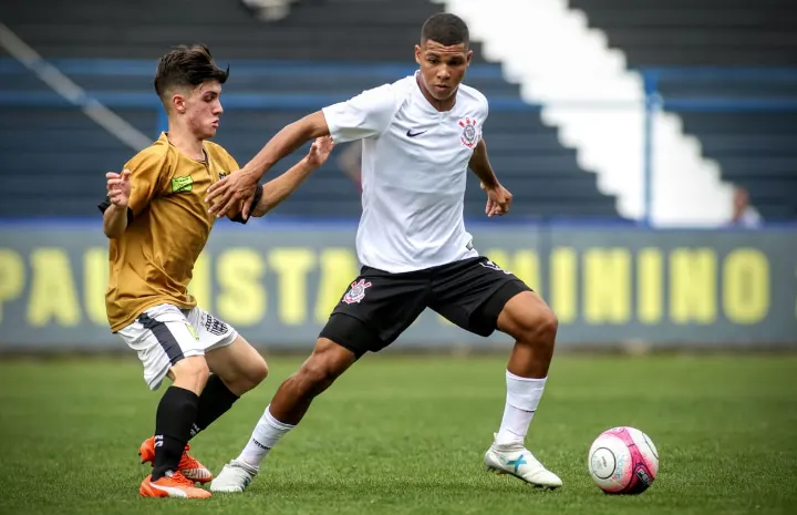 Paulistão Sub-17: Corinthians marca no fim e empata com União Barbarense por 1 a 1